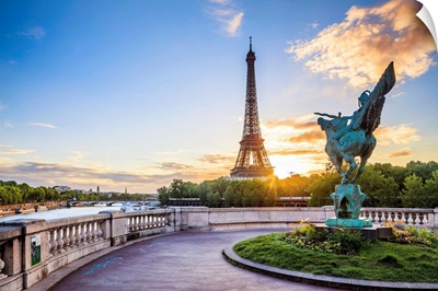 France, Paris, Eiffel Tower, Invalides, Eiffel Tower, View From The Bir-Hakeim Bridge