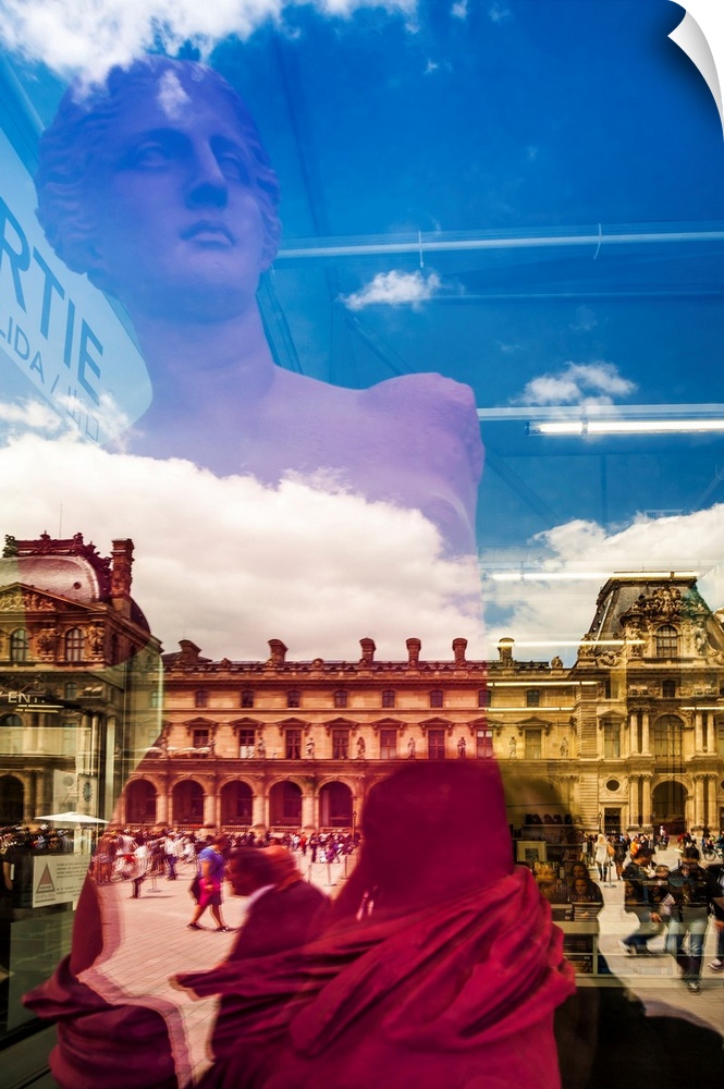 France, Paris, The Louvre, Venus of Milo replica souvenir for tourist and the Louvre.