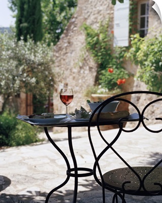 France, Provence-Alpes-Cote d'Azur, lunch on the terrace