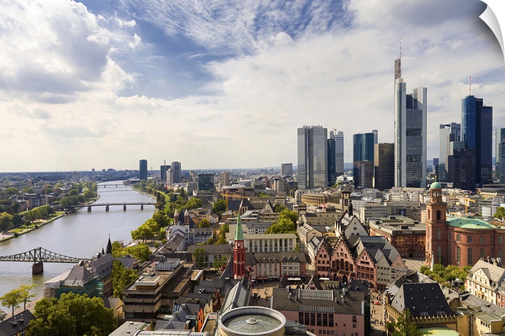 Germany, Hessen, Frankfurt am Main, View of the city with Main river, R..merhof, Paulskirche and Financial District
