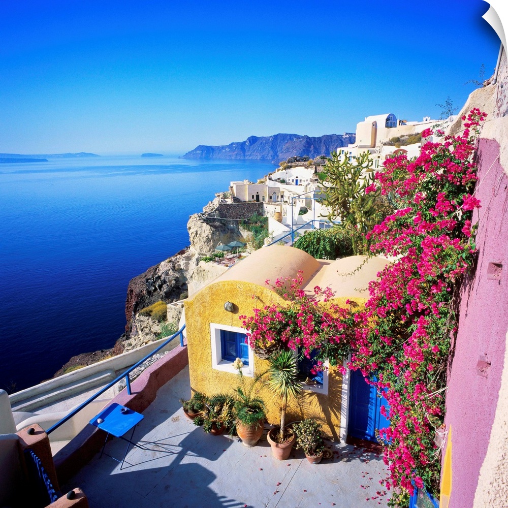 Greece, Aegean islands, Cyclades, Santorini island, Thera, Oia, traditional houses and the crater