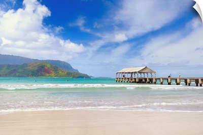 Hawaii, Tropics, Kauai island, Hanalei Bay and Pier