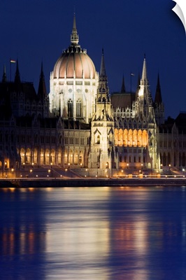 Hungary, Budapest, Danube, Donau, Parliament on the Pest Embankment