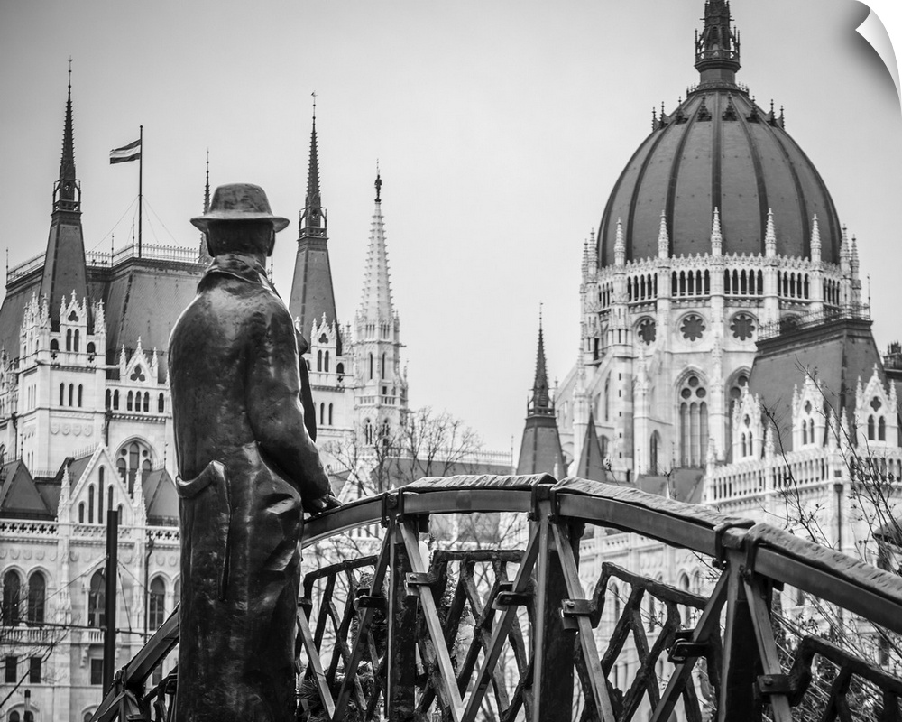 Hungary, Budapest, Bohemia, Danube, Danube valley, The Imre Nagy statue standing on his own bridge with Budapest's Parliam...
