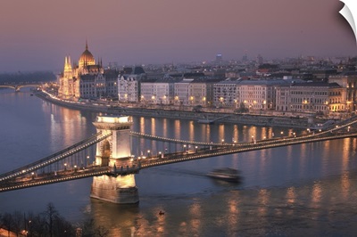 Hungary, Budapest, Parliament Building and the Chain Bridge on Danube River