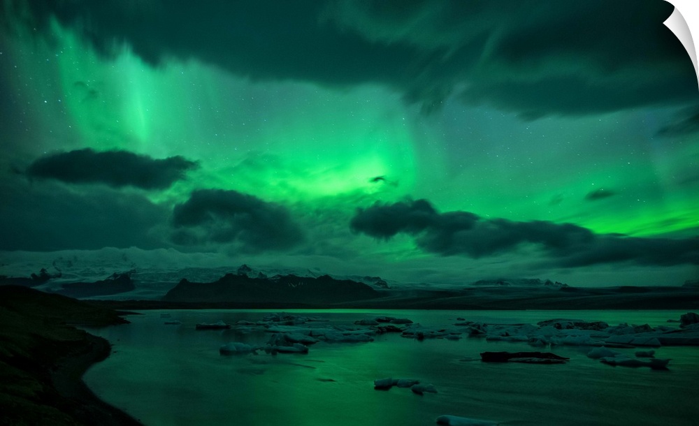 Iceland, South Iceland, Jokulsarlon, Northern Lights.