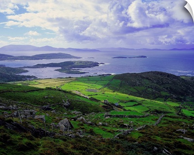 Ireland, County Kerry, Ring of Kerry, view from Coomakesta pass