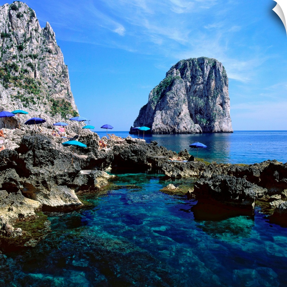 Italy, Campania, Capri, Faraglioni and beach