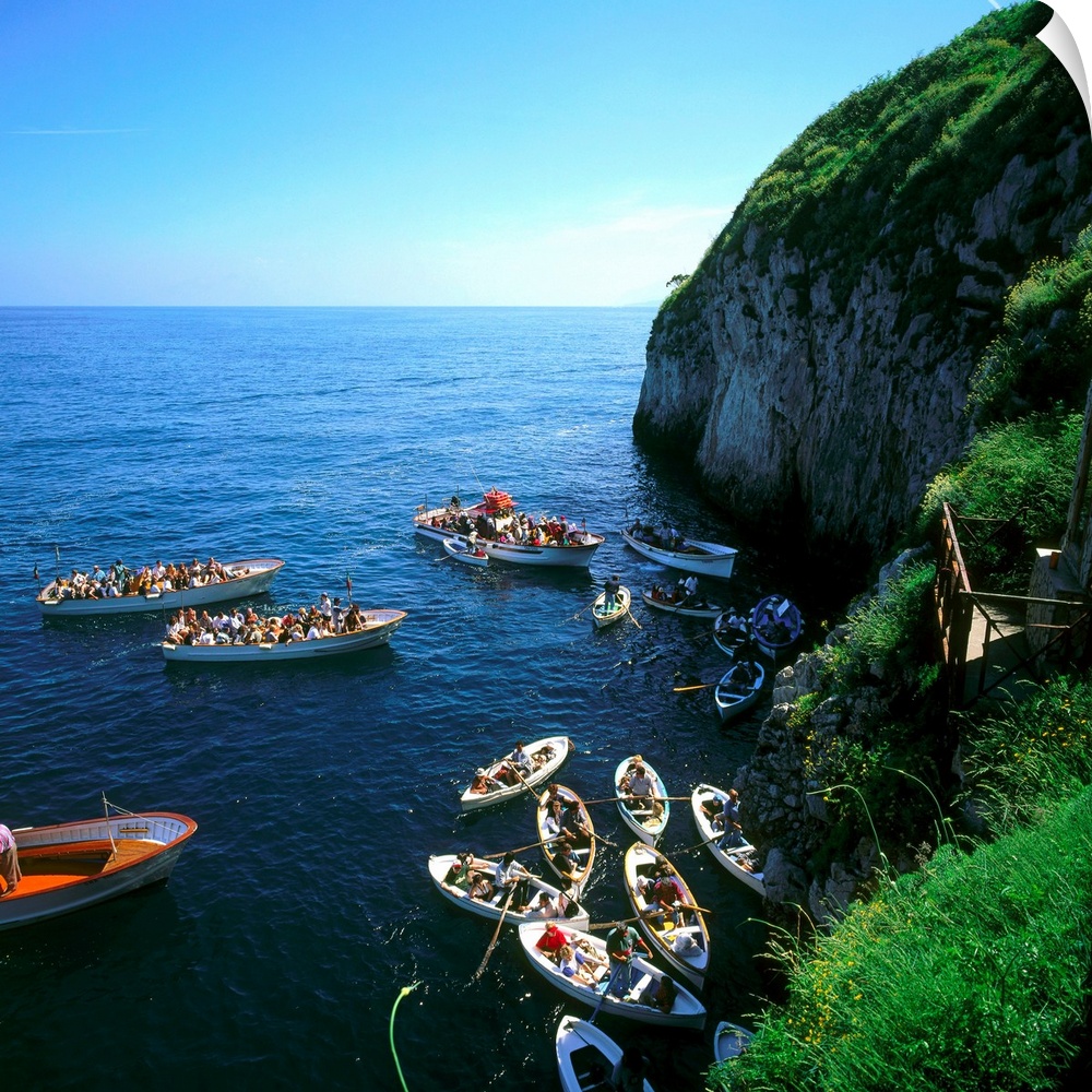 Italy, Campania, Capri, Grotta Azzurra, entrance