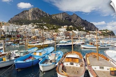 Italy, Campania, Capri, Marina Grande harbor