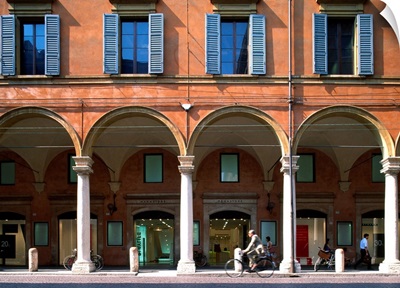 Italy, Emilia-Romagna, Modena, Arcades along Via Emilia