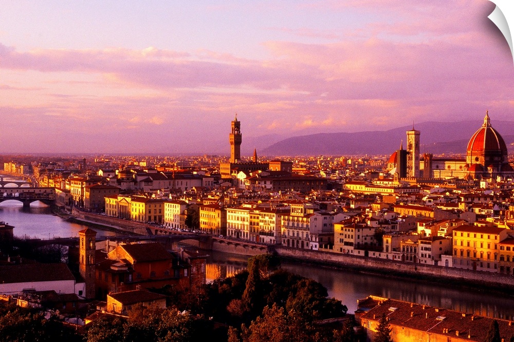 Italy, Florence, Firenze, Tuscany, A view of the town from Piazzale Michelangelo