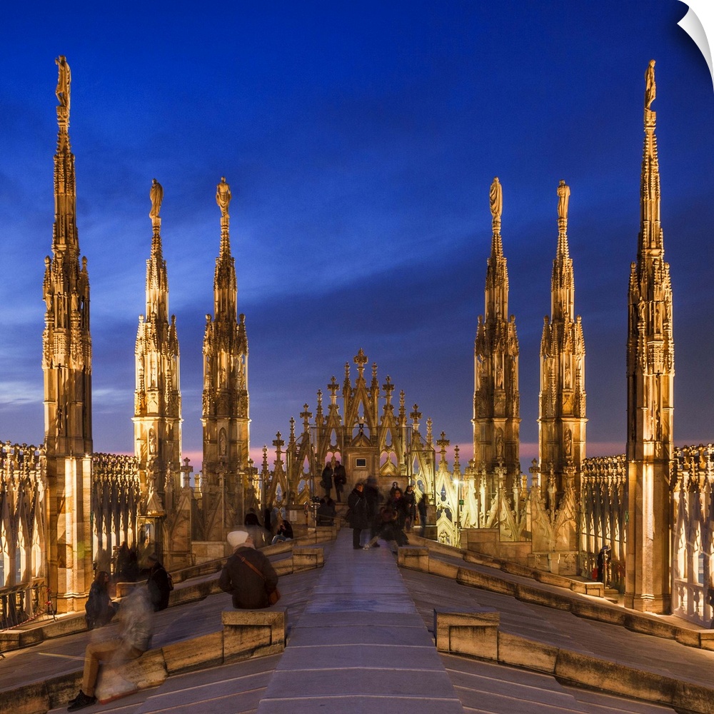 Italy, Lombardy, Milano district, Milan, Piazza Duomo, Milan Cathedral, Cathedral Terrace.