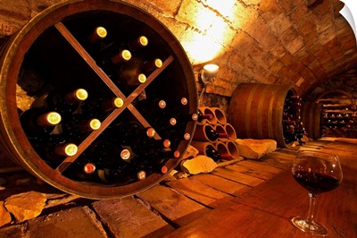 Italy, Marche, Monte Conero, Poggio village, Osteria del Poggio, wine cellar