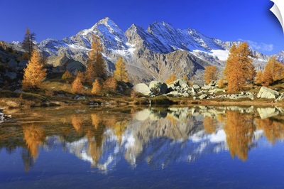 Italy, Piedmont, Alps, Le Levanne Are Reflected In One Of The Bellagarda Lakes In Autumn