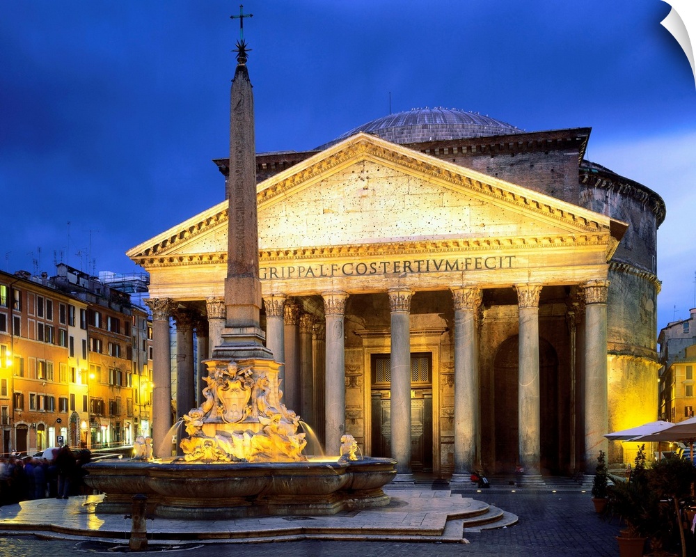 Italy, Rome, Pantheon, illuminated