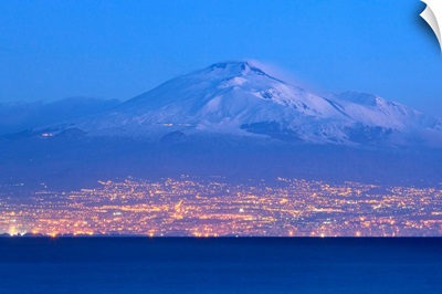 Italy, Sicily, Catania district, Mediterranean sea, Catania, Town and Mount Etna