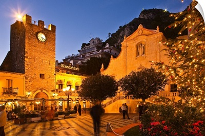 Italy, Sicily, Taormina, Clock tower and San Giuseppe church