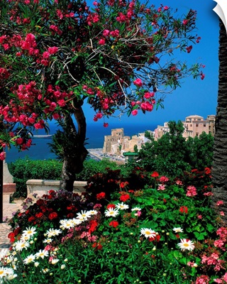 Italy, Sicily, view of Castellammare del Golfo