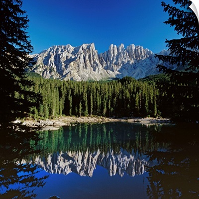 Italy, Trentino-Alto Adige, South Tyrol, Alps, Dolomites, Carezza lake
