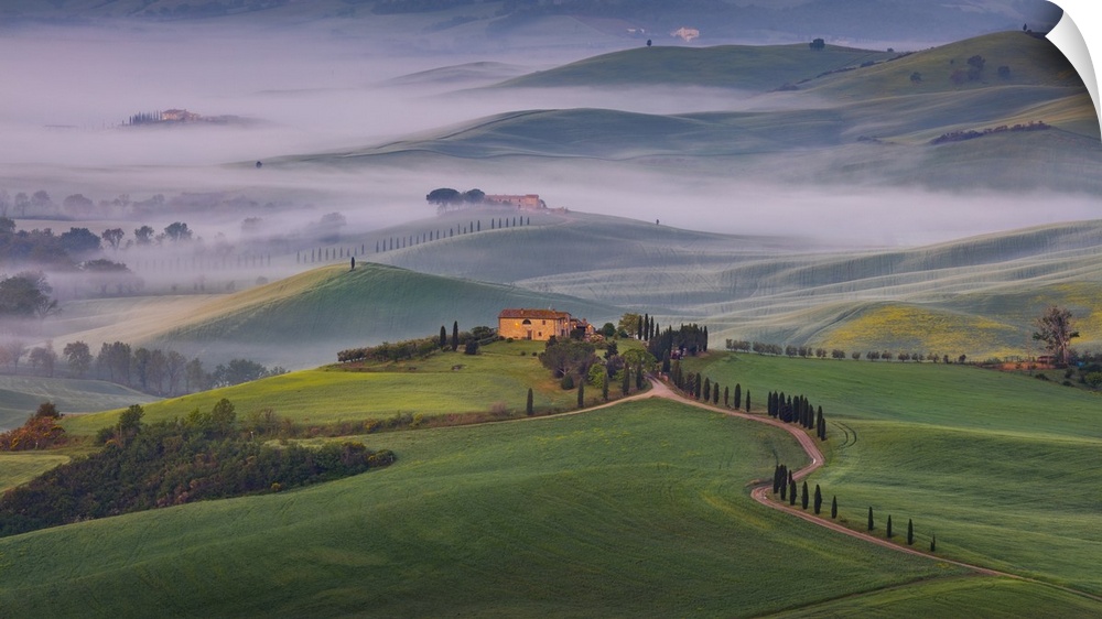 Italy, Tuscany, Siena district, Orcia Valley, Landscape of the Val d'Orcia.