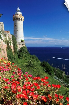 Italy, Tuscany, Tuscan Archipelago National Park, Elba island, Portoferraio lighthouse