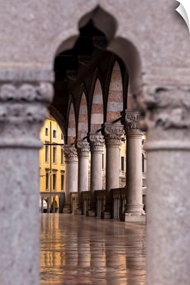 Italy, Udine, Piazza Liberta, The Loggia Del Lionello In Venetian Gothic Style