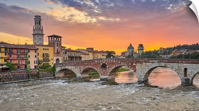 Italy, Veneto, Adige River, Verona District, Verona, Ponte Pietra