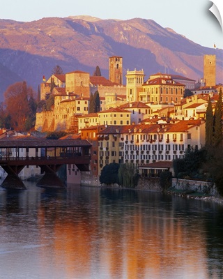 Italy, Veneto, Bassano del Grappa town, Ponte degli Alpini on Brenta river