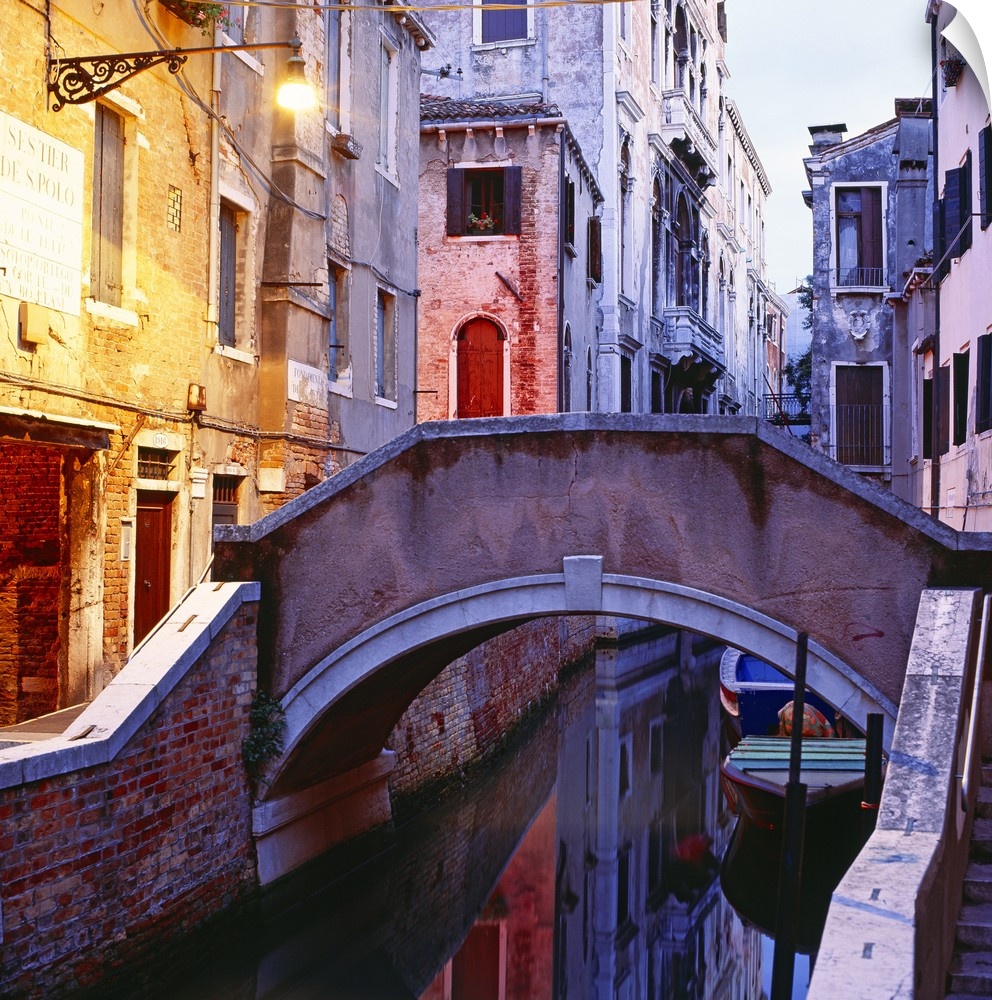 Italy, Veneto, Venice, Ponte delle Tette bridge