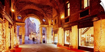 Italy, Veneto, Vicenza, Basilica Palladiana and Christmas decoration