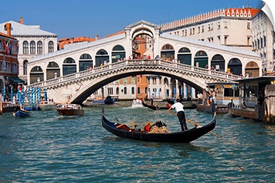 Italy, Venice, Canal, Riato Bridge. Not to be used for puzzle worldwide until Dec 2008