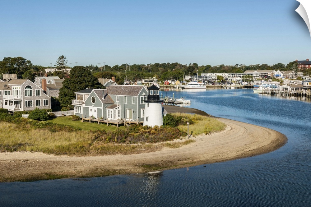 USA, Massachusetts, New England, Cape Cod, Hyannis Harbor.