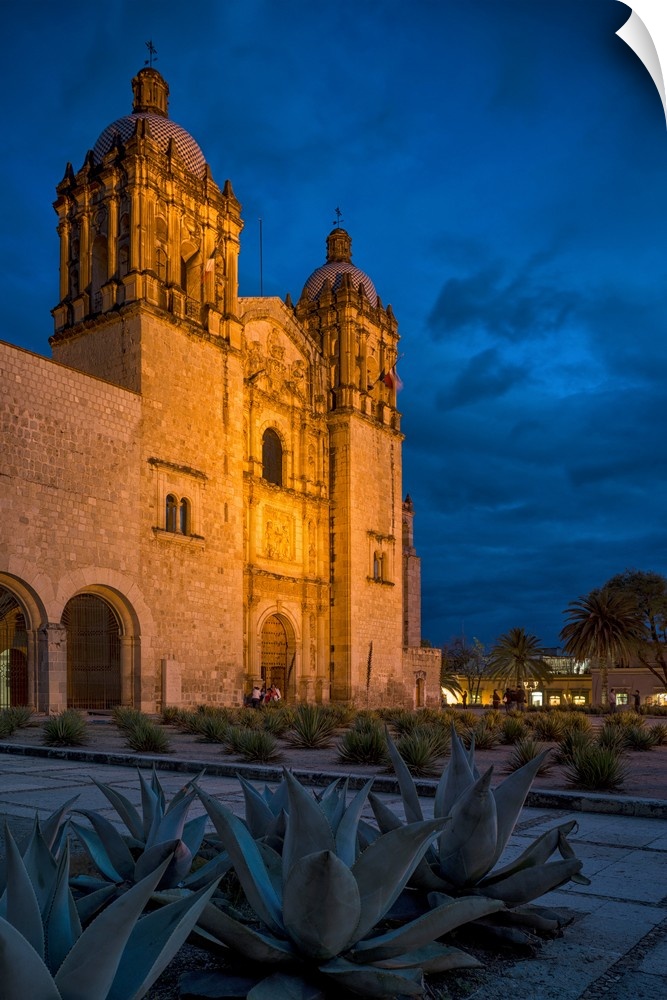 Mexico, Oaxaca, Oaxaca, Exterior of Iglesia de Santo Domingo at night.