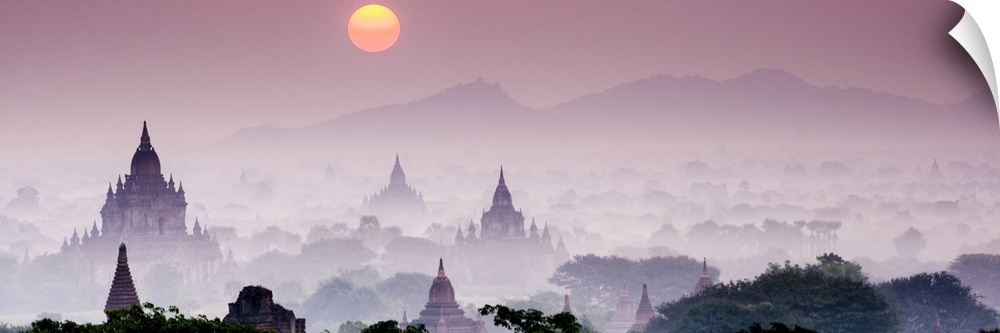 Myanmar, Mandalay, Bagan, Sunrise over the ruins of Bagan.