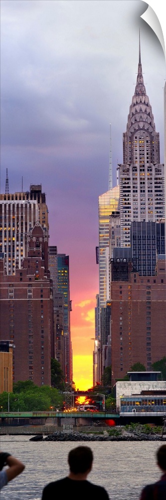 USA, New York City, Manhattan, Midtown, Chrysler Building, Manhattanhenge, sunset on the 42nd street, also called Manhatta...