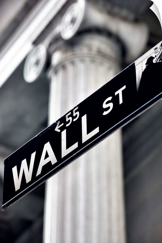 USA, New York City, Manhattan, Lower Manhattan, Wall Street, Wall Street sign.