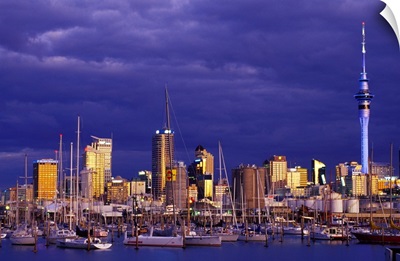 New Zealand, Auckland, skyline and Sky Tower