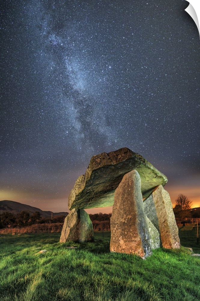 UK, Northern Ireland, Great Britain, Ballykeel Dolmen at night with the milky way visible in the sky, near Newry.