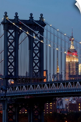 NYC, Lower Manhattan, Manhattan Bridge and Empire State Building