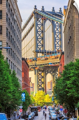 NYC, Manhattan, Manhattan Bridge, Dumbo and Manhattan bridge classic view