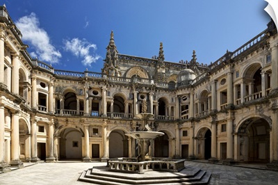 Portugal, Knights Templar, a cloister fountain in the Convento de Cristo convent