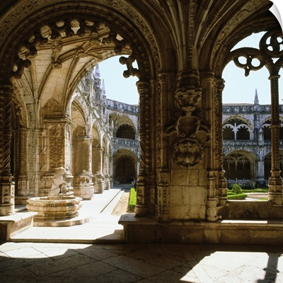 Portugal, Lisbon, Belem, Jeronimos monastery, cloister
