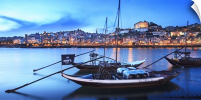 Portugal, Porto, Douro, porto, panoramic view of typical boat in the Douro river