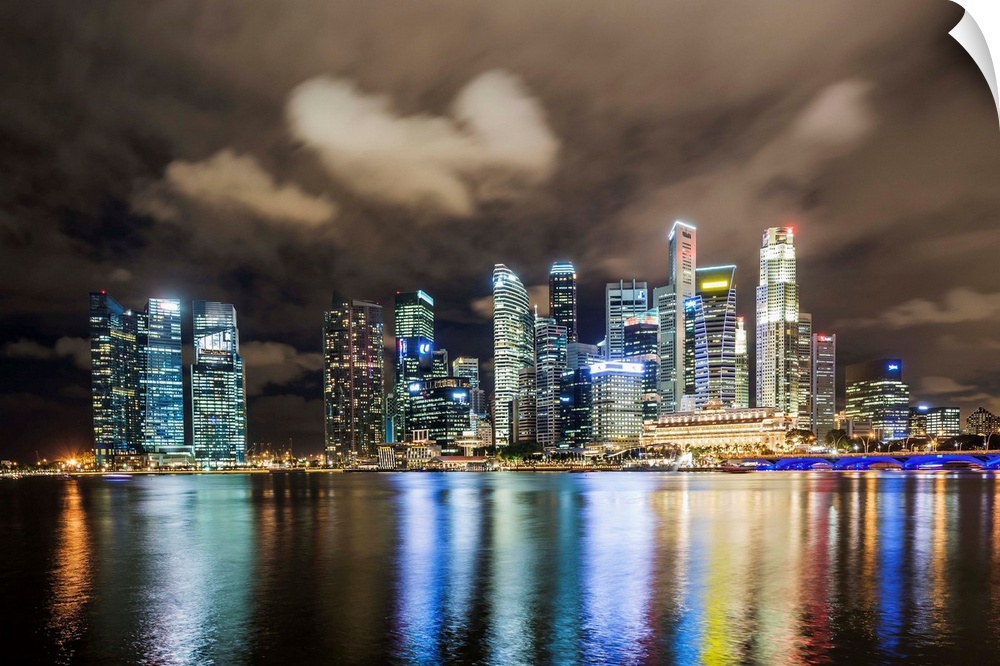 Singapore, Singapore City, Marina Bay skyline.