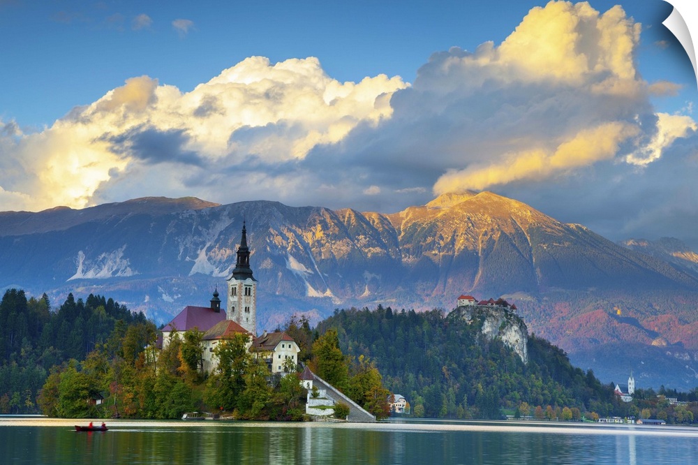 Slovenia, Upper Carniola, Julian Alps, Triglav National Park, Bled, Bled Island with the Church of the Assumption.