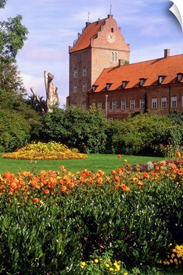 Sweden, Skane, Oresund, Kristianstad, Backaskog castle and garden
