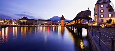 Switzerland, Luzern, Luzern, Lucerne, Kapellbrucke (Chapel Bridge)