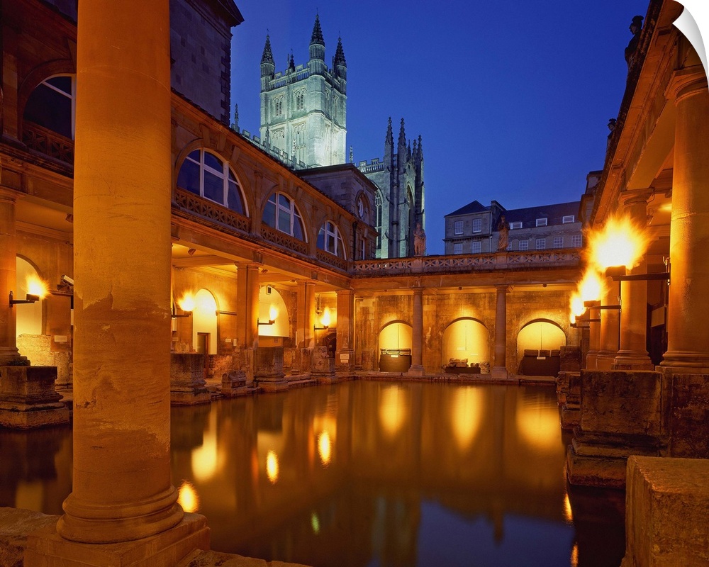 United Kingdom, UK, England, Dorset, Avon region, Bath town, Roman Baths and the Abbey in background