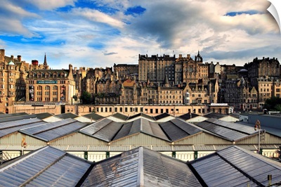 UK, Scotland, Edinburgh, View of Royal Mile buildings